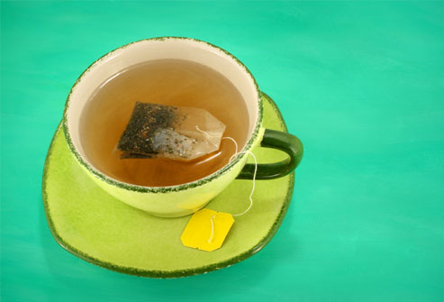 برای لاغری و بالا بردن سوخت و ساز چای سبز بخورید