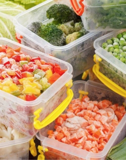 چه غذاهایی را فریز شده بخریم