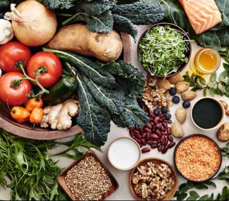 رژیم غذایی کم خونی و درمان های خانگی