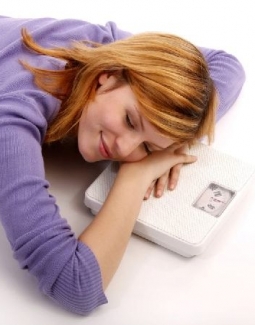 تاثیر خواب کافی بر کاهش وزن