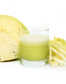 فواید نوشیدن آب خیار و کلم