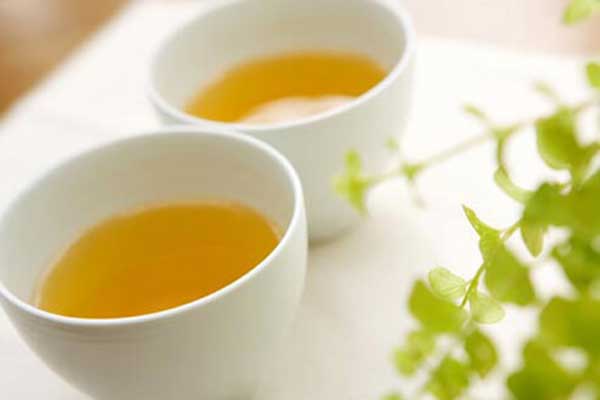 چای سبز در درمان سرطان مثانه موثر است