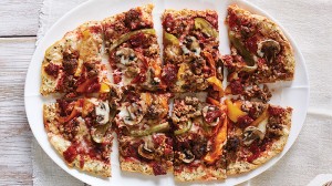 پیتزا گل کلم پر شده با سبزیجات
